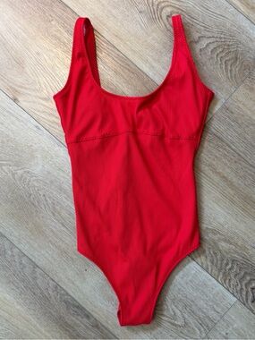 Fabletics Red Ribbed Square Neck One Piece Swimsuit Size Small EUC, Monokini
